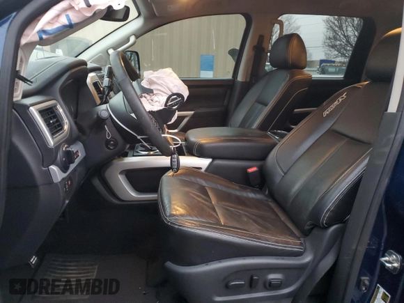 2018 Nissan Titan Pro-4X z VIN 1N6AA1E55JN505223, wystawiony jako Copart lot #85542844 z przebiegiem 113 601 mil mil oraz Szkoda całkowita • Salvage title. Historia ofert i sprzedaży dostępna na DreamBid. Obrazek 7.
