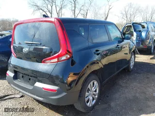 2020 Kia Soul LX with VIN KNDJ23AU9L7724587, listed as a IAAI auction lot 41817193 with 51,023 mi miles. Bid and sale history available at carsss.com. Image 4.