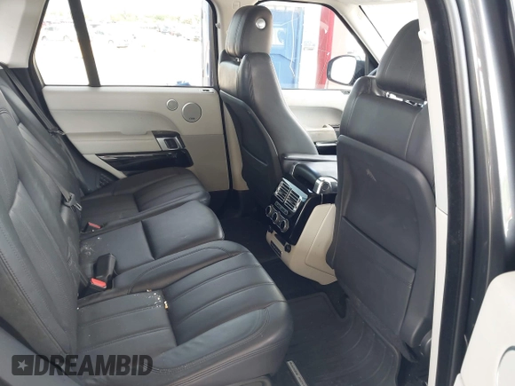 2016 Land Rover Range Rover HSE z VIN SALGS2PFXGA313164, wystawiony jako IAAI lot #42362077 z przebiegiem 35 609 mil mil oraz . Historia ofert i sprzedaży dostępna na DreamBid. Obrazek 8.