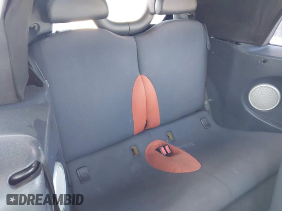 2005 MINI Convertible with VIN WMWRF334X5TF61026, listed as a IAAI auction lot 42125720 with 117,908 mi miles and . Bid and sale history available at DreamBid. Image 8.