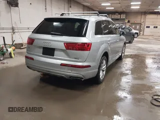 2017 Audi Q7 Premium Plus with VIN WA1LAAF79HD039429, listed as a IAAI auction lot 42194231 with 147,509 mi miles and . Bid and sale history available at DreamBid. Image 4.