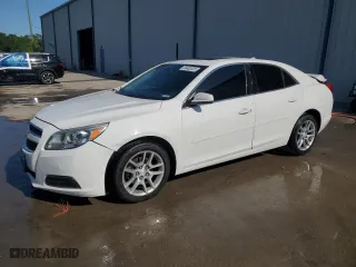 2013 Chevrolet Malibu LT with VIN 1G11C5SA0DF274003, listed as a Copart auction lot 53482325 with 263,277 mi miles and Salvage Title. Bid and sale history available at carsss.com. Image 1.