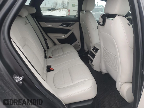 2024 Jaguar F-Pace R-Dynamic S с VIN SADCT2EX2RA724645, выставлен на аукционе Copart как лот 44927935 с пробегом 19 312 миль миль и На запчасти • Non repairable. История ставок и продаж доступна на DreamBid. Изображение 11.