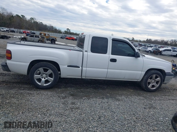 2005 Chevrolet Silverado 1500 z VIN 1GCEC19T65Z179681, wystawiony jako IAAI lot #41423413 z przebiegiem 267 006 mil mil oraz . Historia ofert i sprzedaży dostępna na DreamBid. Obrazek 13.