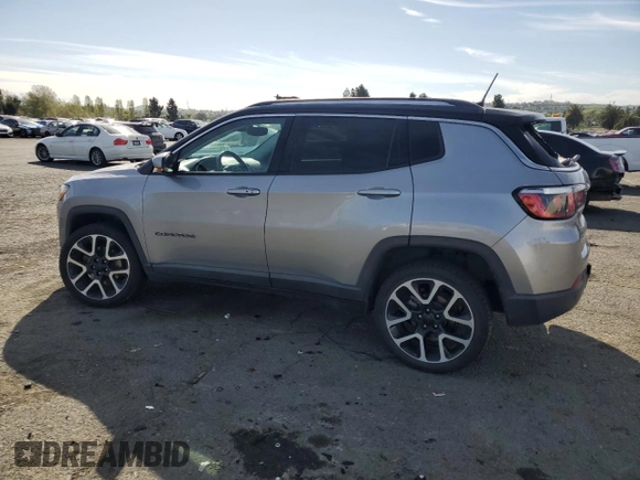 2017 Jeep Compass Limited z VIN 3C4NJDCB4HT631422, wystawiony jako Copart lot #52978345 z przebiegiem 81 666 mil mil oraz Szkoda całkowita • Salvage title. Historia ofert i sprzedaży dostępna na DreamBid. Obrazek 2.