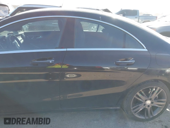 2017 Mercedes-Benz CLA 250 z VIN WDDSJ4EB8HN498184, wystawiony jako IAAI lot #41824309 z przebiegiem 109 089 mil mil oraz . Historia ofert i sprzedaży dostępna na DreamBid. Obrazek 14.