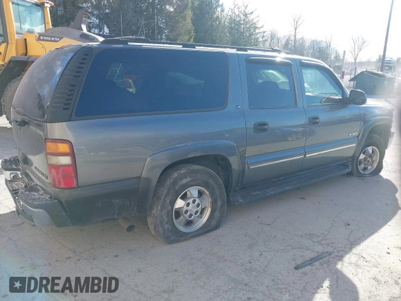 2000 Chevrolet Suburban LS with VIN 3GNFK16TXYG142561, listed as a IAAI auction lot 41281631 with 385,565 mi miles and . Bid and sale history available at DreamBid. Image 4.