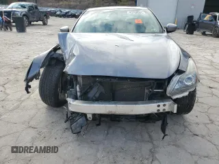 2014 Infiniti Q60 z VIN JN1CV6EL2EM130045, wystawiony jako Copart lot #43700565 z przebiegiem 87 316 mil mil oraz Szkoda całkowita • Salvage title. Historia ofert i sprzedaży dostępna na DreamBid. Obrazek 5.