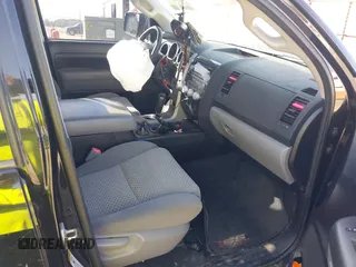 2013 Toyota Tundra 4WD Truck with VIN 5TFDW5F17DX275780, listed as a IAAI auction lot 41710728 with 160,298 mi miles. Bid and sale history available at carsss.com. Image 5.