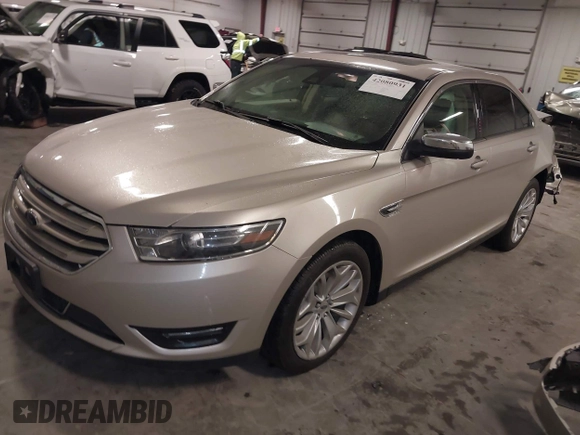 2018 Ford Taurus Limited с VIN 1FAHP2F87JG124059, выставлен на аукционе IAAI как лот 42080931 с пробегом 64 680 миль миль и . История ставок и продаж доступна на DreamBid. Изображение 17.