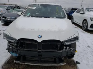 2017 BMW X1 xDrive28i with VIN WBXHT3C38H5F72259, listed as a Copart auction lot 37205783 with 47,812 mi miles. Bid and sale history available at carsss.com. Image 5.