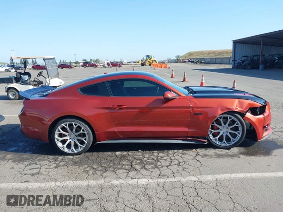 2015 Ford Mustang GT z VIN 1FA6P8CF3F5314764, wystawiony jako IAAI lot #42162531 z przebiegiem 73 080 mil mil oraz . Historia ofert i sprzedaży dostępna na DreamBid. Obrazek 14.