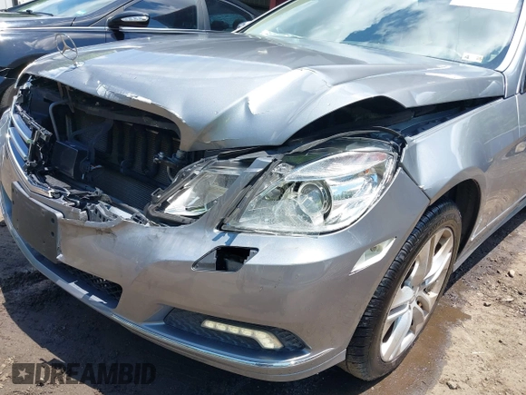 2010 Mercedes-Benz E 350 Luxury с VIN WDDHF5GB6AA252536, выставлен на аукционе IAAI как лот 42396716 с пробегом 121 275 миль миль и . История ставок и продаж доступна на DreamBid. Изображение 6.