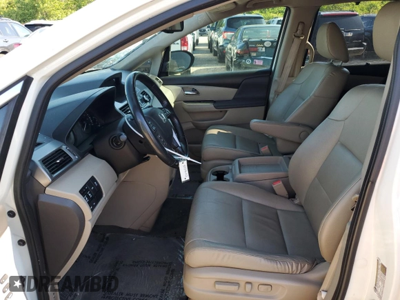 2017 Honda Odyssey Touring с VIN 5FNRL5H96HB015940, выставлен на аукционе Copart как лот 53110764 с пробегом 124 819 миль миль и Списание • Salvage title. История ставок и продаж доступна на DreamBid. Изображение 7.