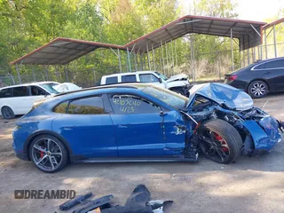 2023 Porsche Taycan 4S z VIN WP0BB2Y19PSA65443, wystawiony jako IAAI lot #42105240 z przebiegiem 265 mil mil oraz . Historia ofert i sprzedaży dostępna na DreamBid. Obrazek 12.
