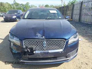 2017 Lincoln MKZ Hybrid Select with VIN 3LN6L5LUXHR649678, listed as a IAAI auction lot 42108060 with 189,551 mi miles and . Bid and sale history available at carsss.com. Image 12.