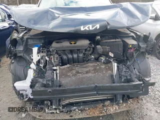2022 Kia Soul LX with VIN KNDJ23AUXN7836205, listed as a IAAI auction lot 41525234 with 43,700 mi miles and . Bid and sale history available at DreamBid. Image 6.