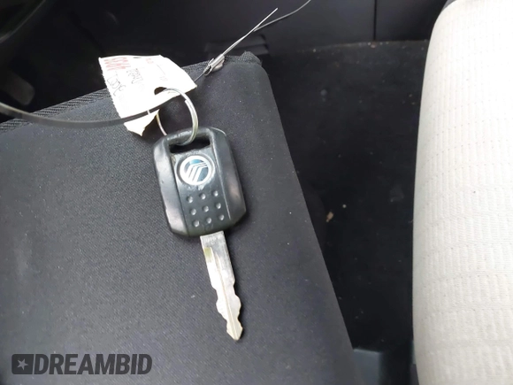 2007 Mercury Mountaineer with VIN 4M2EU37E07UJ15689, listed as a IAAI auction lot 41426004 with 201,960 mi miles and . Bid and sale history available at DreamBid. Image 11.