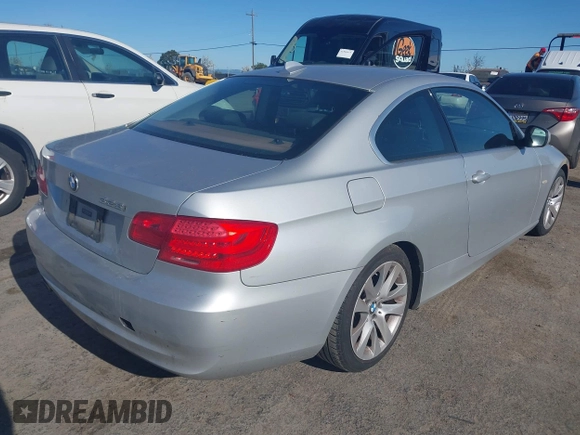2013 BMW 3 Series 328i with VIN WBAKE3C54DE771909, listed as a IAAI auction lot 41950288 with 139,929 mi miles and . Bid and sale history available at DreamBid. Image 4.
