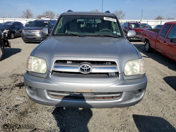 2005 Toyota Sequoia SR5 with VIN 5TDZT34A45S245858, listed as a Copart auction lot 88091425 with 204,547 mi miles and Clean Title. Bid and sale history available at carsss.com. Image 5.