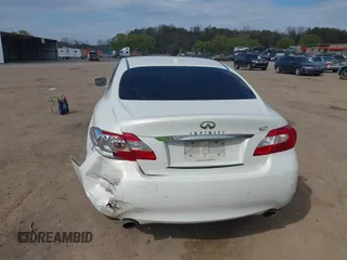 2013 Infiniti M37 with VIN JN1BY1AP3DM513084, listed as a IAAI auction lot 41903753 with 139,864 mi miles. Bid and sale history available at carsss.com. Image 16.