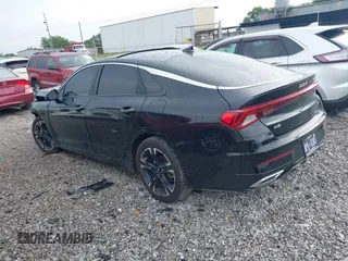 2023 Kia K5 GT-Line z VIN 5XXG64J20PG213348, wystawiony jako IAAI lot #42333459 z przebiegiem 34 392 mil mil oraz . Historia ofert i sprzedaży dostępna na DreamBid. Obrazek 3.