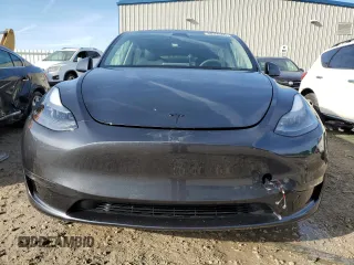 2024 Tesla Model Y Long Range with VIN 7SAYGDEE4RA281227, listed as a Copart auction lot 48356305 with 16,839 mi miles and Salvage Title. Bid and sale history available at DreamBid. Image 5.