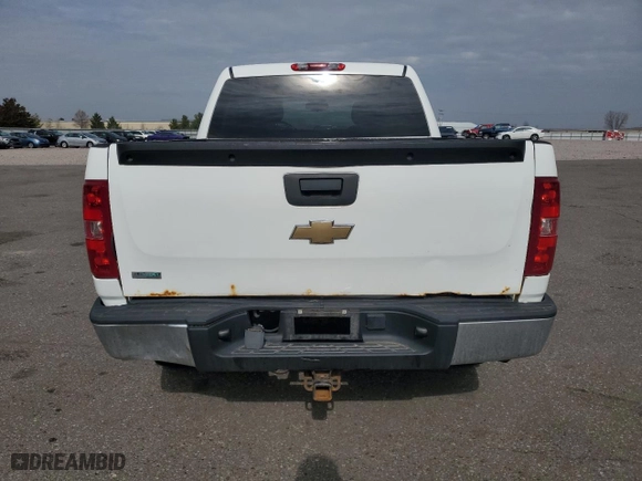 2010 Chevrolet Silverado 1500 LT with VIN 3GCRKSE38AG222671, listed as a Copart auction lot 52121095 with 224,344 mi miles and Clean Title. Bid and sale history available at carsss.com. Image 6.