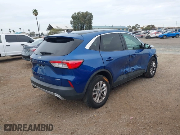 2022 Ford Escape SE with VIN 1FMCU9G69NUA71547, listed as a IAAI auction lot 41731172 with 36,273 mi miles and . Bid and sale history available at carsss.com. Image 4.