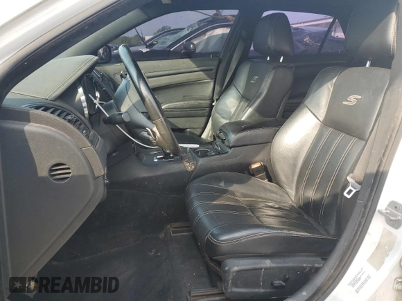 2014 Chrysler 300 S z VIN 2C3CCAGGXEH120747, wystawiony jako Copart lot #54400005 z przebiegiem 135 743 mil mil oraz Szkoda całkowita • Salvage title. Historia ofert i sprzedaży dostępna na DreamBid. Obrazek 7.