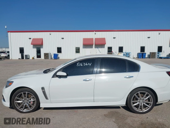 2014 Chevrolet SS z VIN 6G3F15RW4EL958384, wystawiony jako IAAI lot #42314417 z przebiegiem 124 374 mil mil oraz . Historia ofert i sprzedaży dostępna na DreamBid. Obrazek 14.