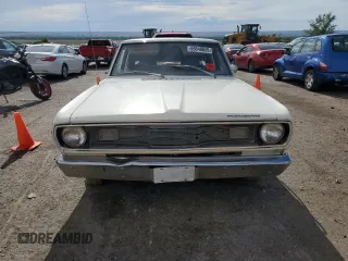 1972 Plymouth Valiant z VIN VL41C2R120484, wystawiony jako Copart lot #65548655 z przebiegiem 627 641 mil mil oraz Czysty tytuł • Clean title. Historia ofert i sprzedaży dostępna na DreamBid. Obrazek 5.