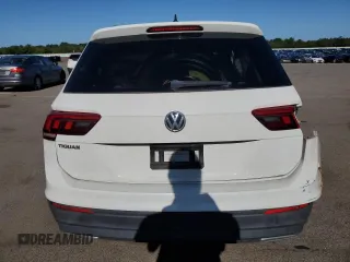 2020 Volkswagen Tiguan S with VIN 3VV1B7AX0LM037667, listed as a Copart auction lot 61649485 with 71,557 mi miles and Salvage title. Bid and sale history available at DreamBid. Image 6.