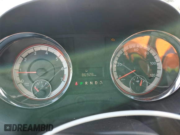 2017 Dodge Grand Caravan SXT with VIN 2C4RDGCG3HR861235, listed as a Copart auction lot 51499975 with 86,928 mi miles and Salvage Title. Bid and sale history available at DreamBid. Image 9.
