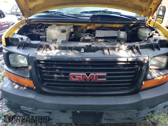 2003 GMC Savana Commercial C6Y SRW with VIN 1GDHG31U931902268, listed as a Copart auction lot 64520103 with Not Provided miles and Salvage Title. Bid and sale history available at carsss.com. Image 12.