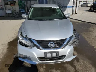 2018 Nissan Altima SV with VIN 1N4AL3AP8JC207041, listed as a Copart auction lot 51521575 with 127,482 mi miles and Salvage Title. Bid and sale history available at DreamBid. Image 5.