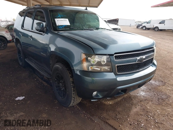 2009 Chevrolet Tahoe 2LT z VIN 1GNFK23069R293642, wystawiony jako IAAI lot #41584582 z przebiegiem 140 633 mil mil oraz . Historia ofert i sprzedaży dostępna na DreamBid. Obrazek 1.