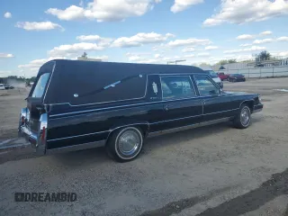 1992 Cadillac Brougham z VIN 1G6DW54E9NR713312, wystawiony jako Copart lot #71659794 z przebiegiem 41 467 mil mil oraz Tytuł czysty. Historia ofert i sprzedaży dostępna na DreamBid. Obrazek 3.