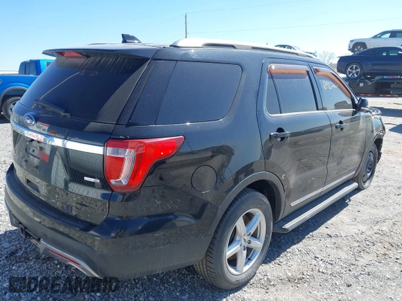 2016 Ford Explorer XLT with VIN 1FM5K8DH7GGD33498, listed as a IAAI auction lot 41877596 with 66,847 mi miles and . Bid and sale history available at DreamBid. Image 4.