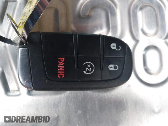2018 Jeep Renegade Latitude z VIN ZACCJBBB3JPH91057, wystawiony jako IAAI lot #41547553 z przebiegiem 74 819 mil mil oraz . Historia ofert i sprzedaży dostępna na DreamBid. Obrazek 11.