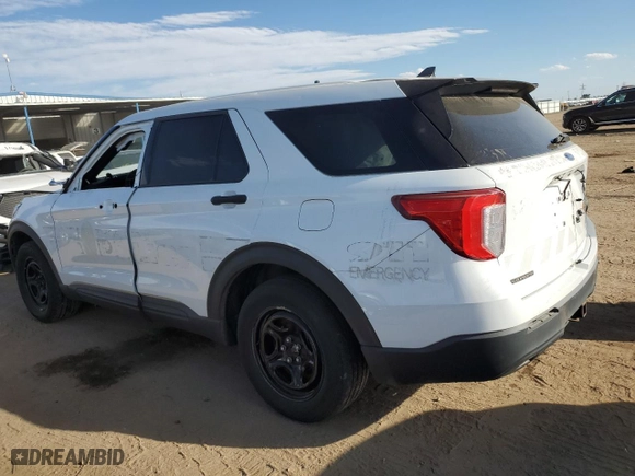 2021 Ford Police Interceptor Utility with VIN 1FM5K8AWXMNA19354, listed as a Copart auction lot 71404334 with 0 mi miles and Salvage Title. Bid and sale history available at carsss.com. Image 2.