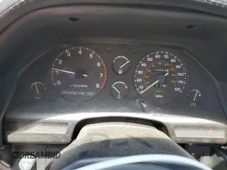 1989 Toyota Celica z VIN JT2ST67C8K7337876, wystawiony jako Copart lot #57918785 z przebiegiem 16 862 mil mil oraz Tytuł czysty. Historia ofert i sprzedaży dostępna na DreamBid. Obrazek 9.