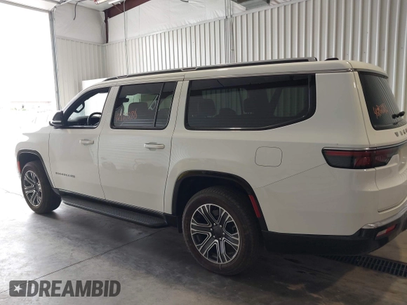 2024 Jeep Wagoneer Series II with VIN 1C4SJSBP5RS144530, listed as a IAAI auction lot 42820280 with 37,152 mi miles and . Bid and sale history available at DreamBid. Image 14.
