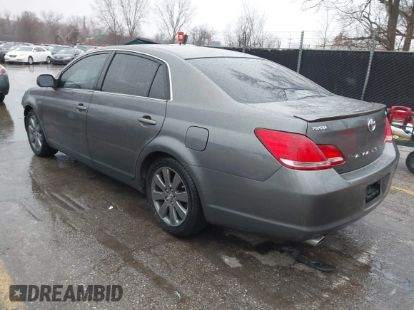 2007 Toyota Avalon XL with VIN 4T1BK36BX7U238496, listed as a IAAI auction lot 41706820 with 162,027 mi miles. Bid and sale history available at carsss.com. Image 3.