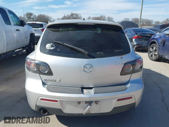2008 Mazda Mazda3 s Sport with VIN JM1BK344181806033, listed as a IAAI auction lot 41680893 with 152,103 mi miles. Bid and sale history available at carsss.com. Image 16.