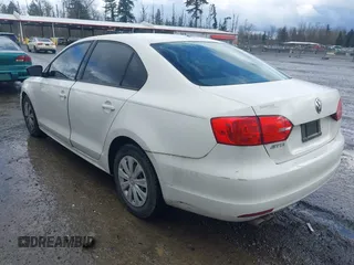 2011 Volkswagen Jetta Sedan S with VIN 3VW2K7AJ3BM392763, listed as a IAAI auction lot 41718537 with 157,659 mi miles. Bid and sale history available at carsss.com. Image 3.