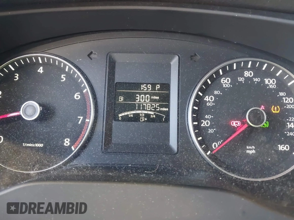 2014 Volkswagen Jetta SE with VIN 3VWD17AJ7EM399621, listed as a IAAI auction lot 42529650 with 117,825 mi miles and . Bid and sale history available at DreamBid. Image 7.