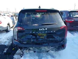2025 Kia Telluride S with VIN 5XYP64GC3SG576327, listed as a IAAI auction lot 41263250 with 3,774 mi miles and . Bid and sale history available at DreamBid. Image 16.