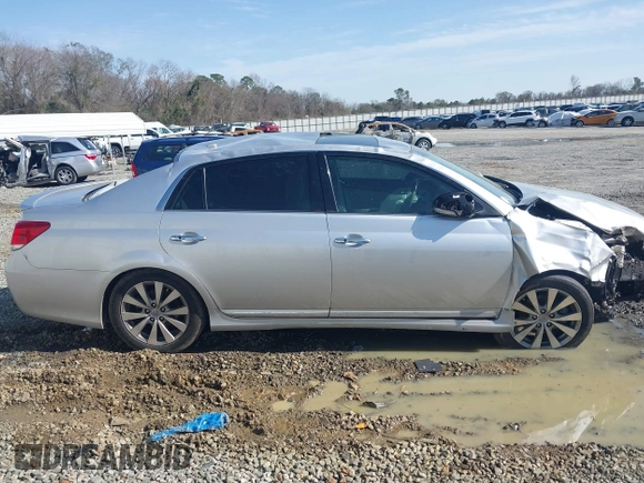 2011 Toyota Avalon with VIN 4T1BK3DB8BU399246, listed as a IAAI auction lot 41579012 with 170,644 mi miles. Bid and sale history available at carsss.com. Image 12.