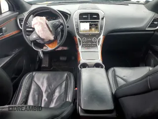 2018 Lincoln MKX Reserve z VIN 2LMPJ8LR4JBL38134, wystawiony jako Copart lot #48201145 z przebiegiem 144 415 mil mil oraz Szkoda całkowita • Salvage title. Historia ofert i sprzedaży dostępna na DreamBid. Obrazek 8.